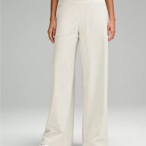 lululemon swift mid rise wideleg pant color bone size 8